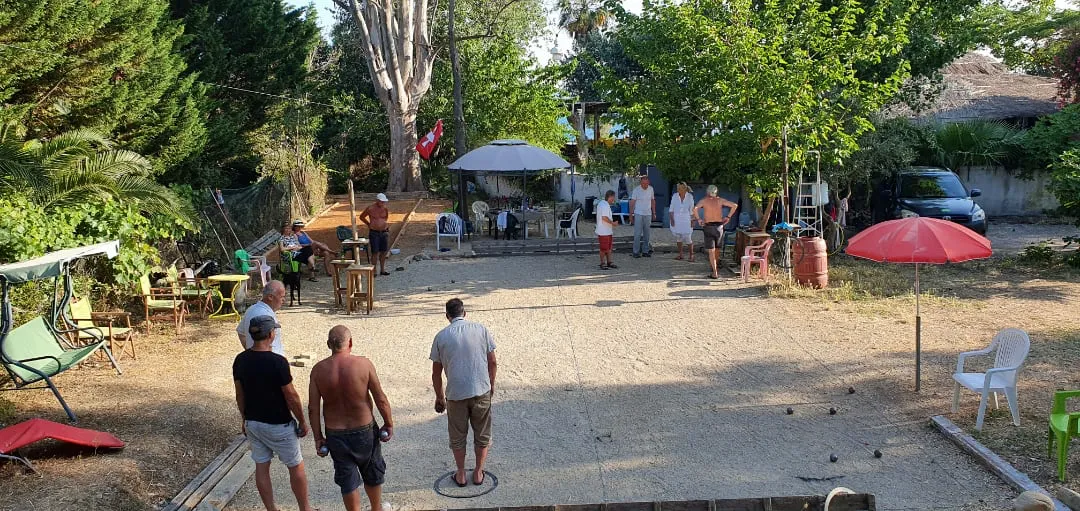Bouleplatz am Lemon Drops in Finikounda