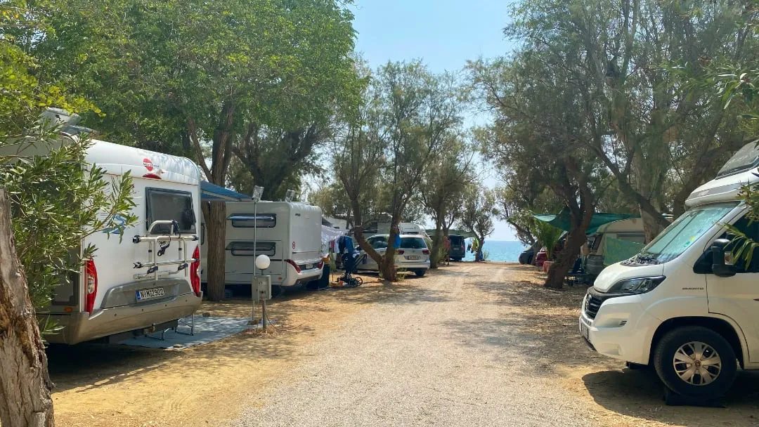 Camping Anemomilos Stellplaetze
